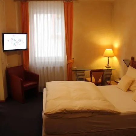 Heidelberger Hof Hotel 4*